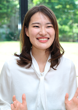 大久保 理子さん